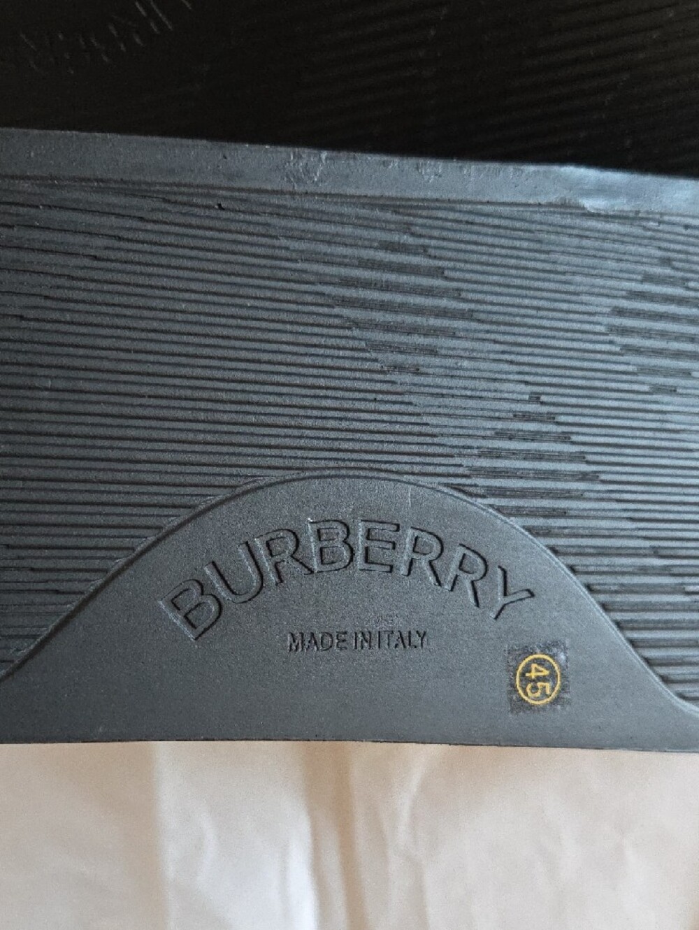 Burberry Vintage Check Archive Beige Slide Sandals - Picture 6 of 9